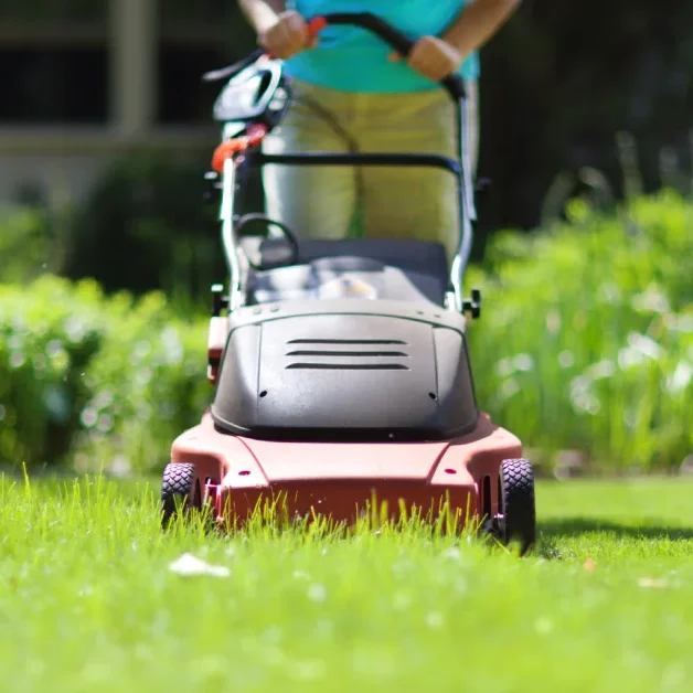 ft lawn mowing gardening services