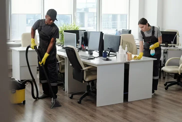 commercial cleaning.png